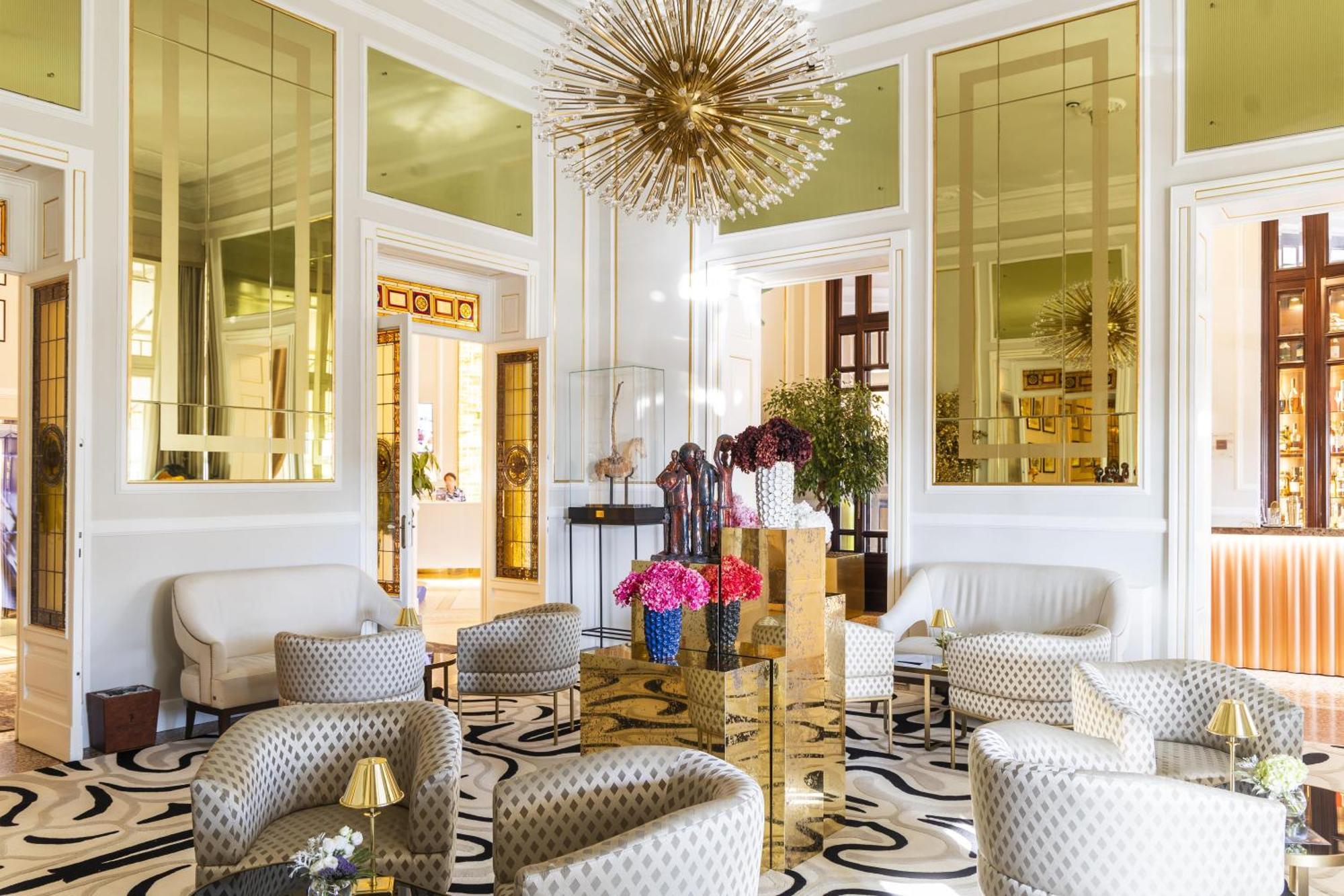 Grand Hotel Principe Di Piemonte Viareggio Bagian luar foto